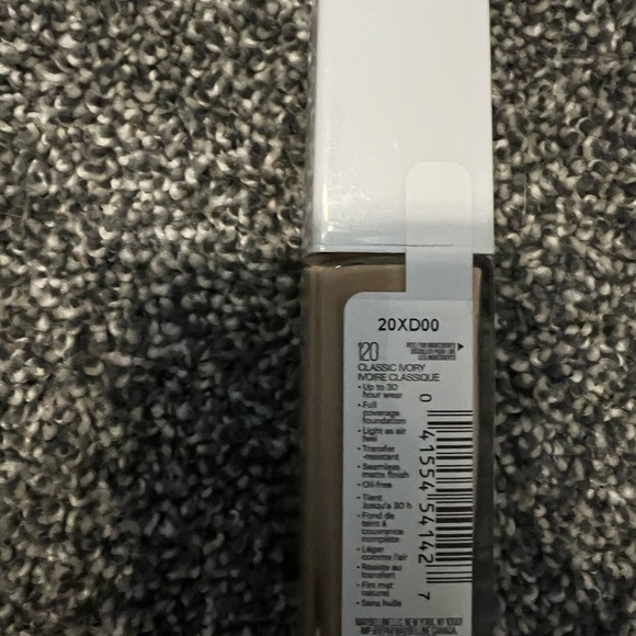 Assorted Makeup Collection - Picture 13 of 13